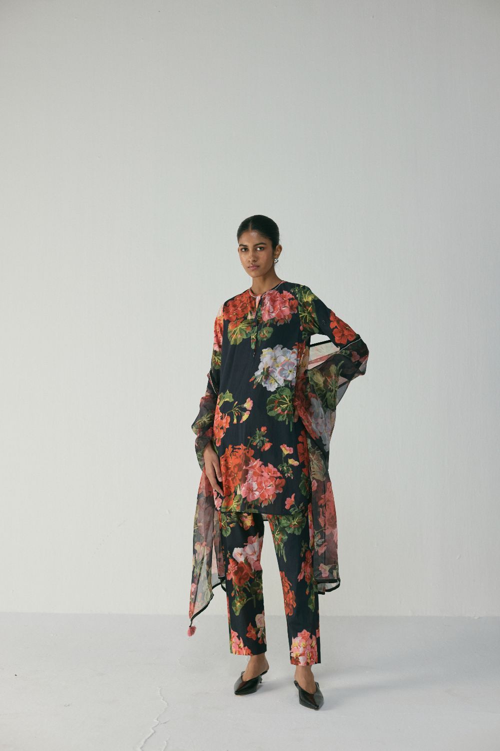 BLOODY MARY SHORT KURTA SET