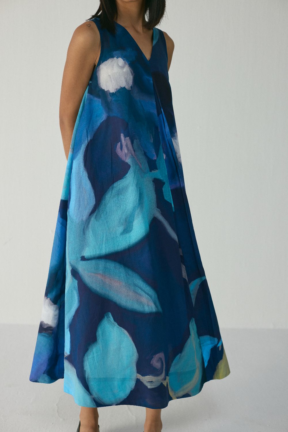 BLUE LAGOON V NECK DRESS