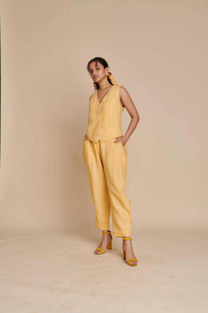 Butterscotch Linen Pleated Pants