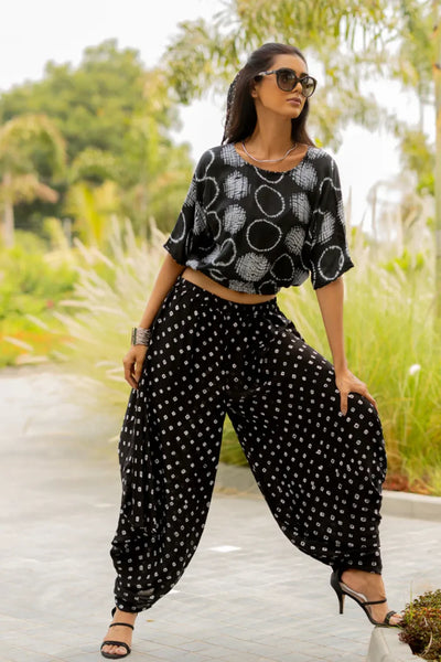 CIR SHIB CROP TOP-BLACK