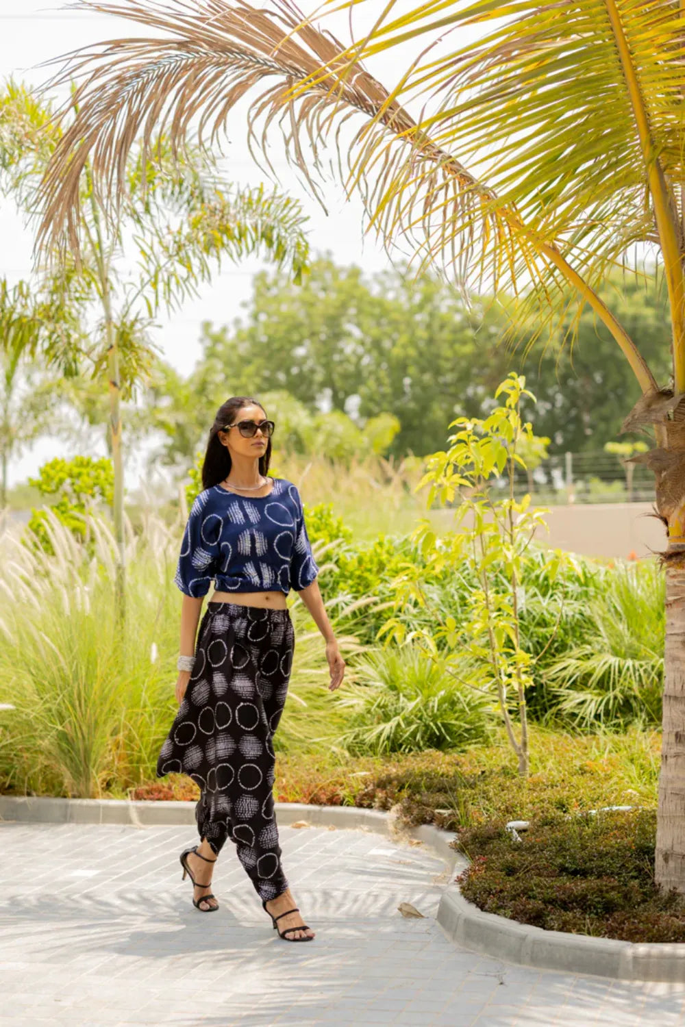 CIR SHIB WRAP DHOTI-BLACK