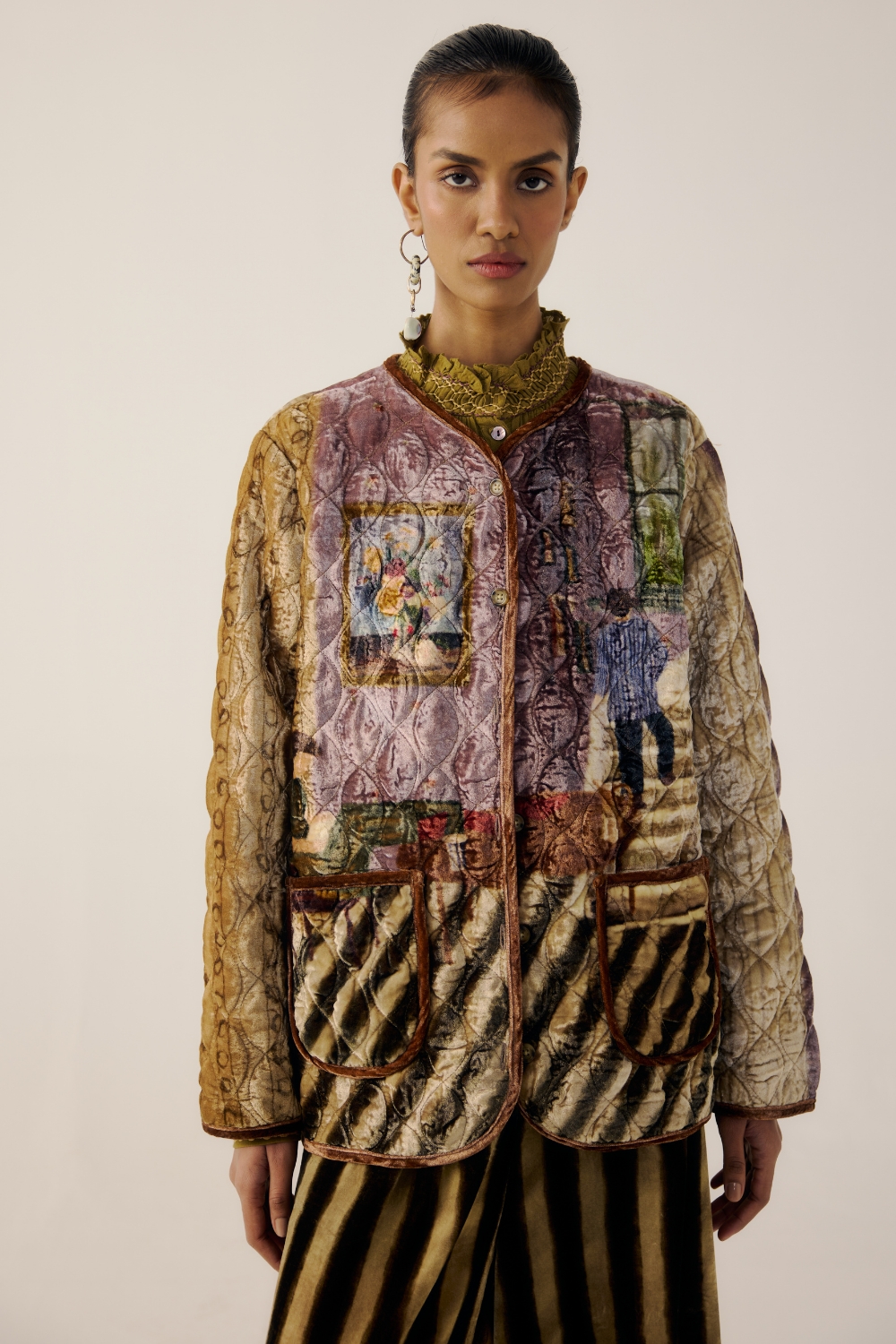 COLLARLESS QUILTED JACKET-Living Room