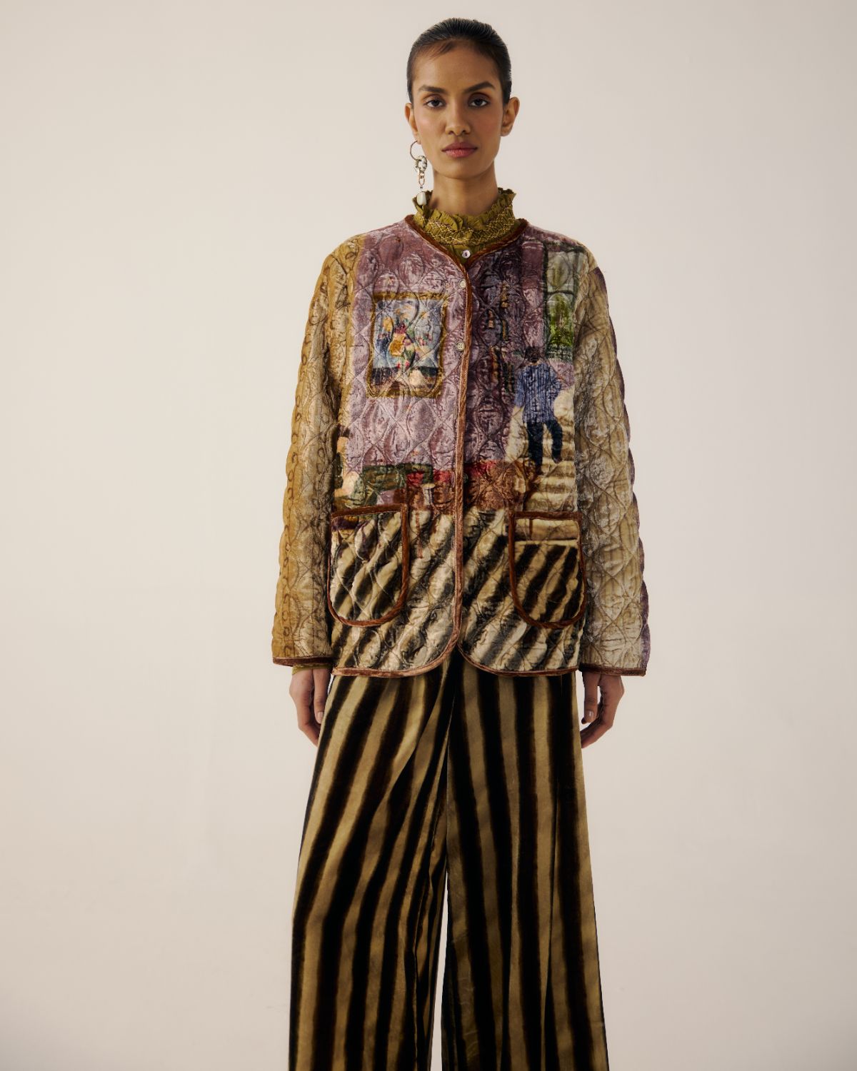 COLLARLESS QUILTED JACKET-Living Room