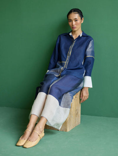 Yang Color-Blocked Metallic Linen Shirt
 - Navy