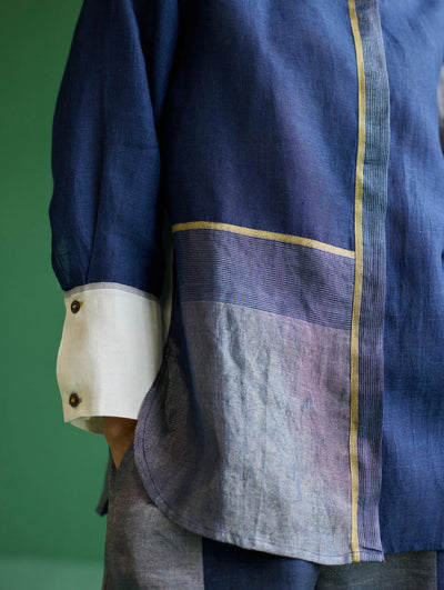 Yang Color-Blocked Metallic Linen Shirt
 - Navy