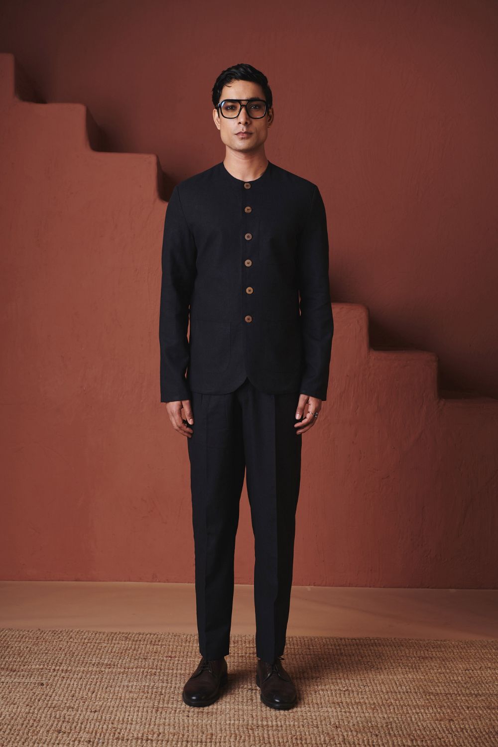 Carbon Co Linen Men's Pleated Tapered Pants