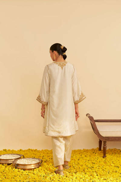 Ayra - Short Chauga With Salwar-Daisy Ivory