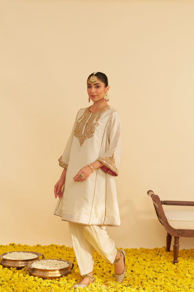 Ayra - Short Chauga With Salwar-Daisy Ivory