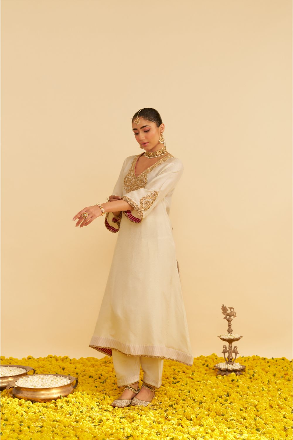Haayat - Long Kaftan With Salwar-Daisy Ivory