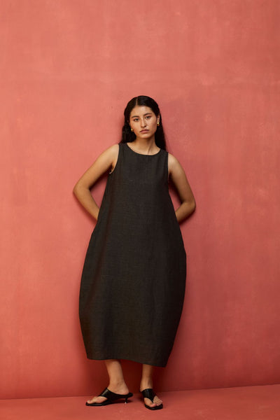 Juro Linen Parabola Dress - Charcoal