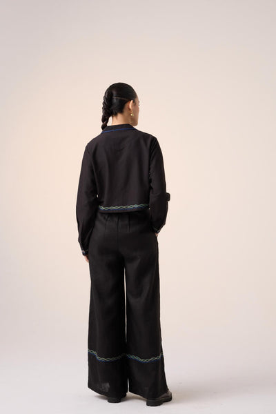 CROP SET-BLACK DUCK APPLIQUE (AVA SHIRT+APPLIQUE PANTS )