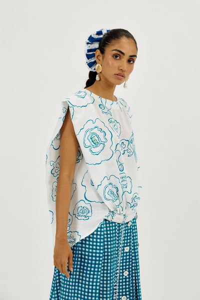 Amari top