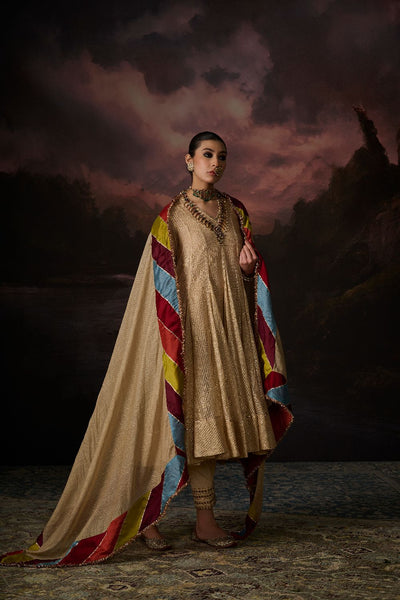 DAANIA KURTA