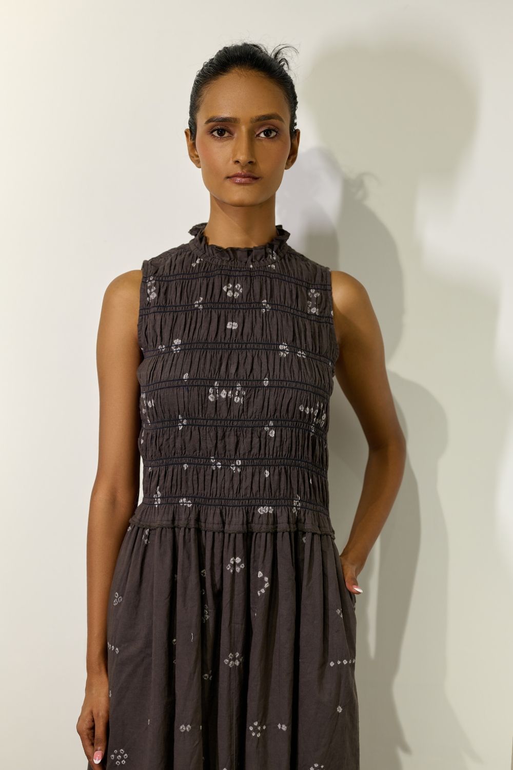 MIDSUMMER BANDHANI SMOCKED DRESS