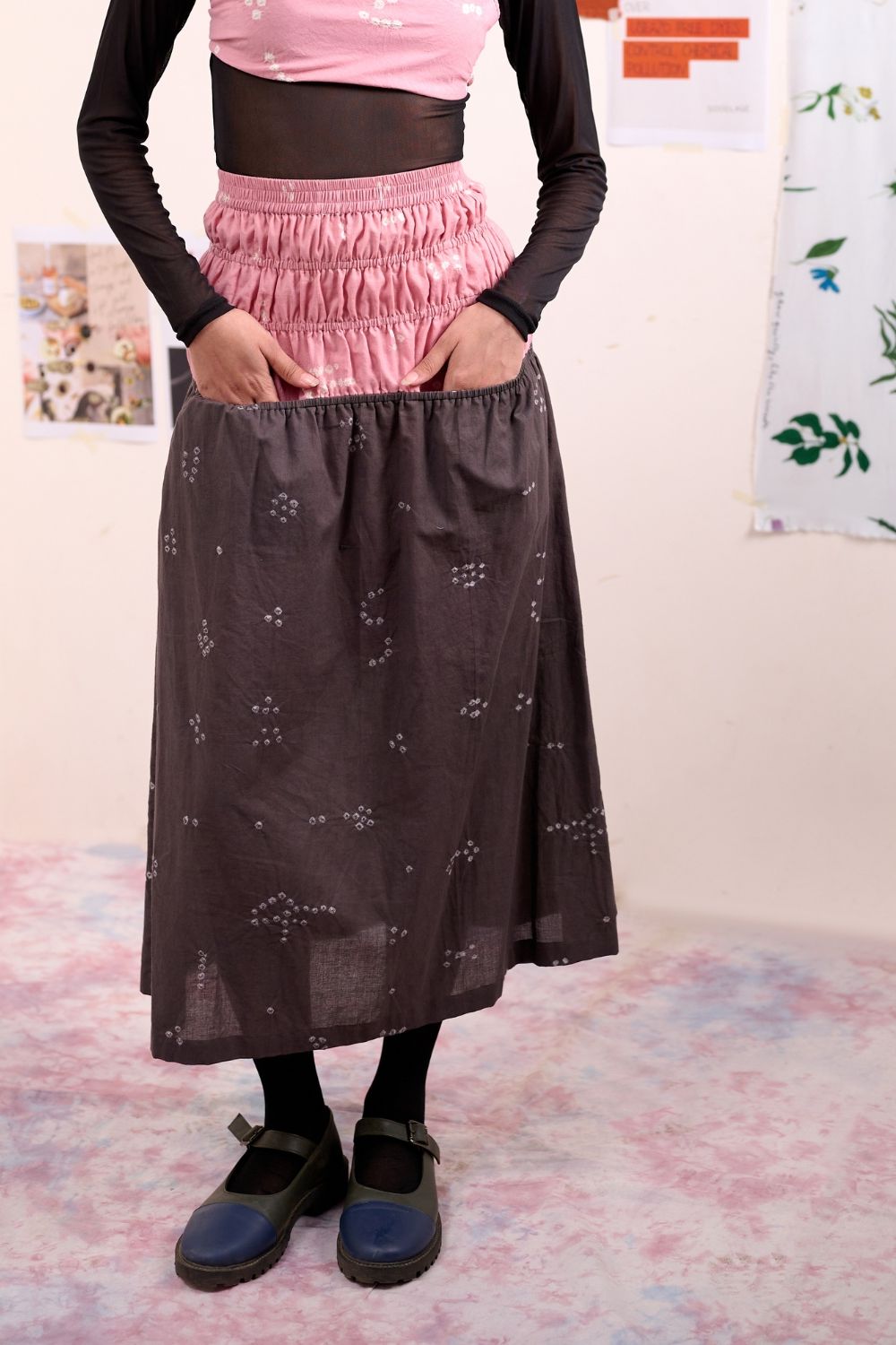 VINE BANDHANI SKIRT