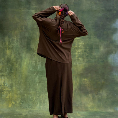Earo Brown Set