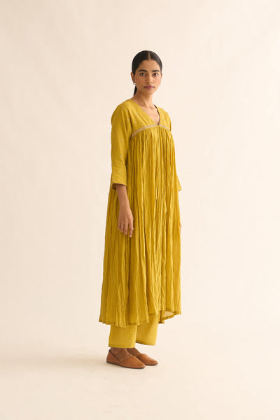 MRINAL LEMON GREEN KURTA SET
