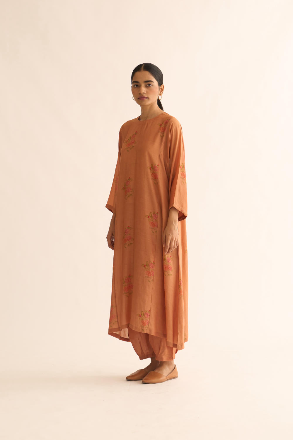 EVANI FLORAL PRINT KURTA SET