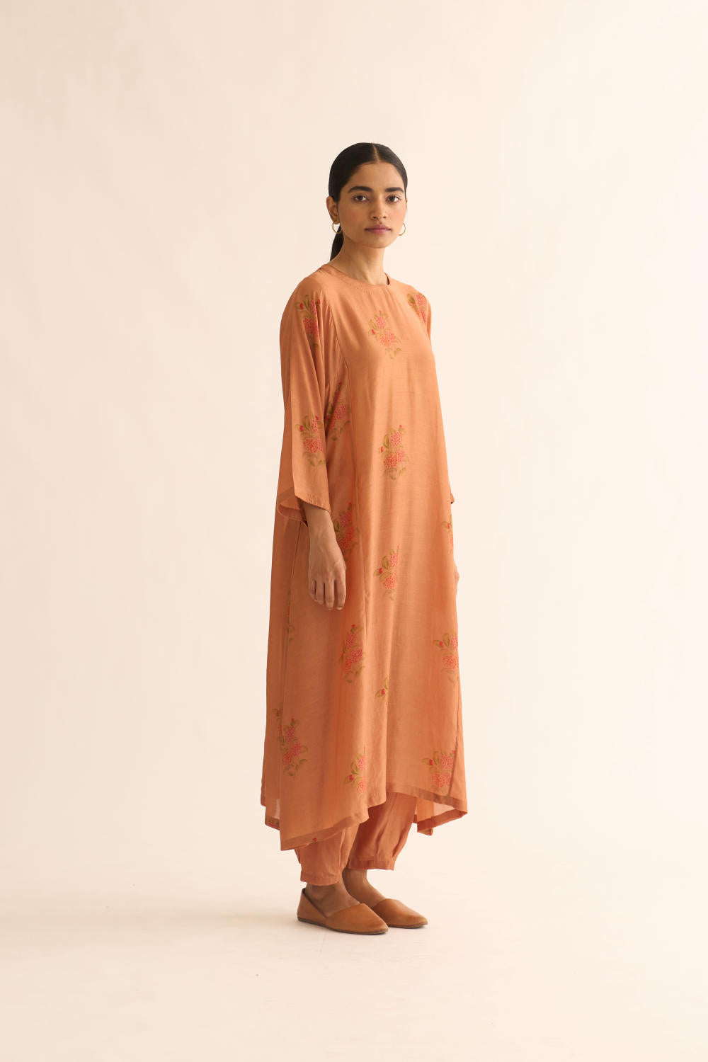 EVANI FLORAL PRINT KURTA SET