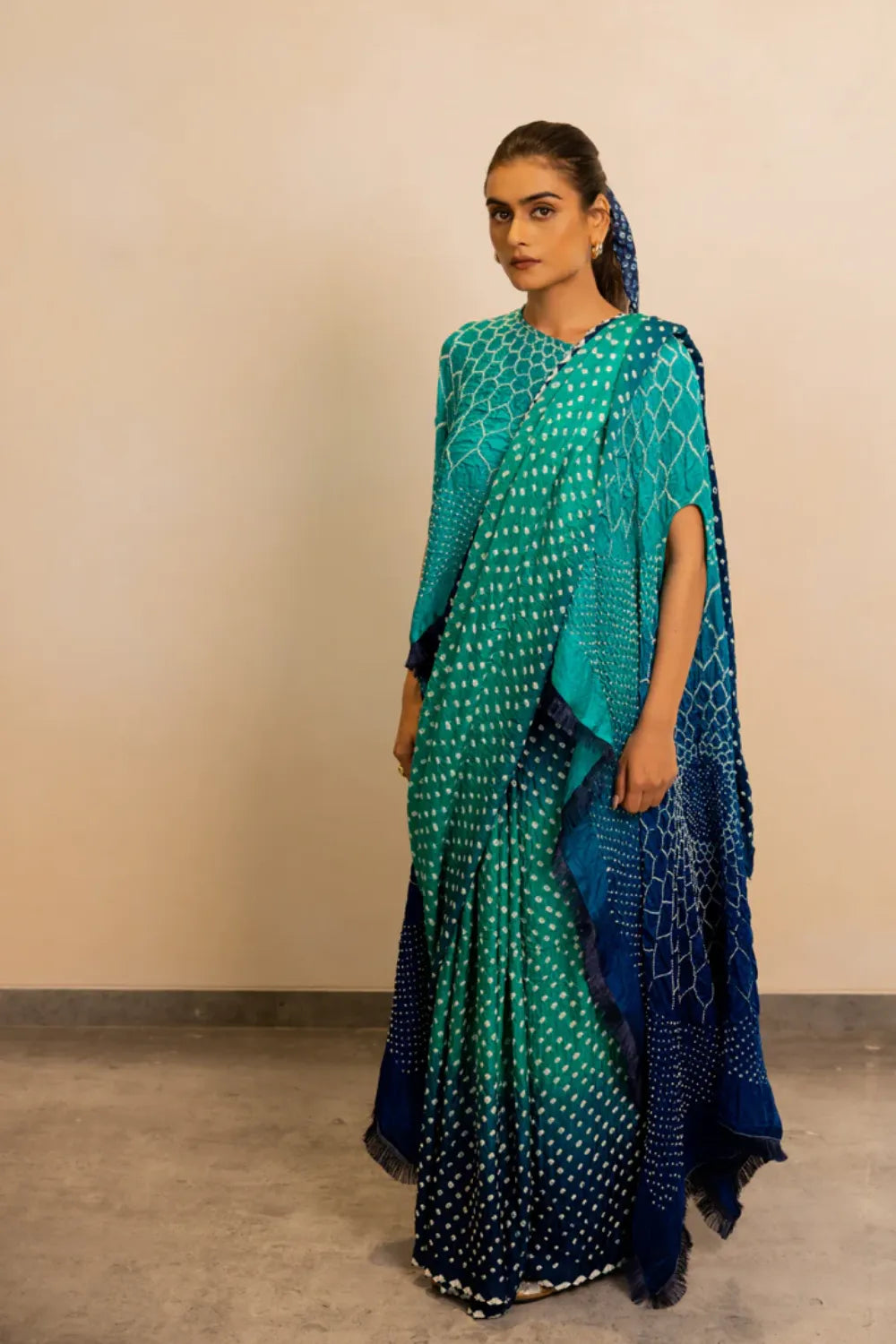 DOTS SHADED SAREE-BLUE GREEN SHADED