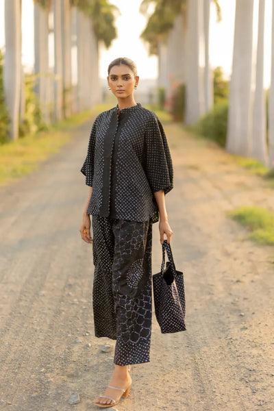 DOTS SHORT M KAF SHIRT-BLACK