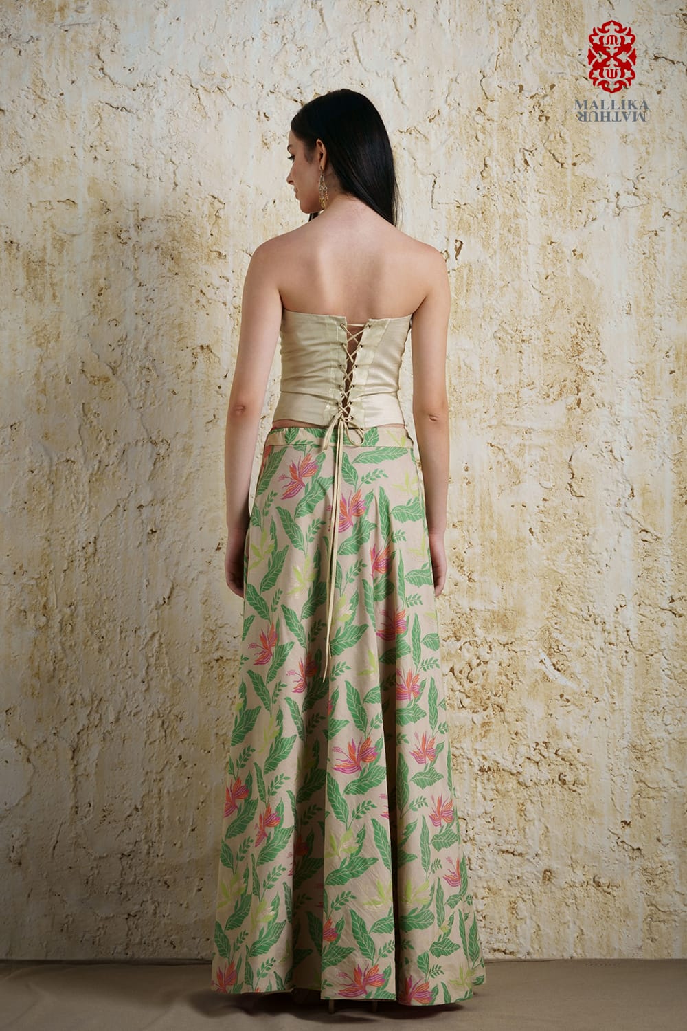 Jabakusum Lehenga