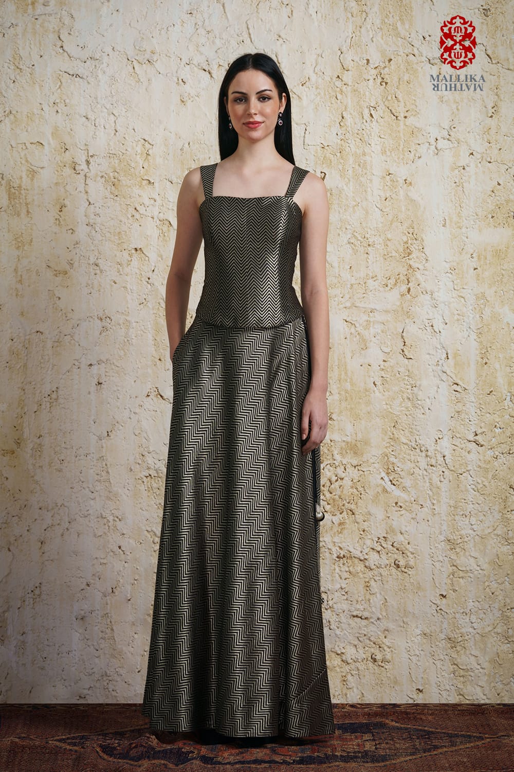 Runa munga tussar silk skirt black