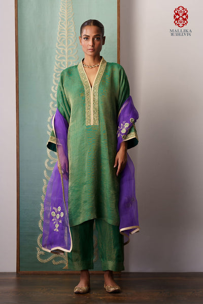 Shagufta Dupatta kora puple embroidered