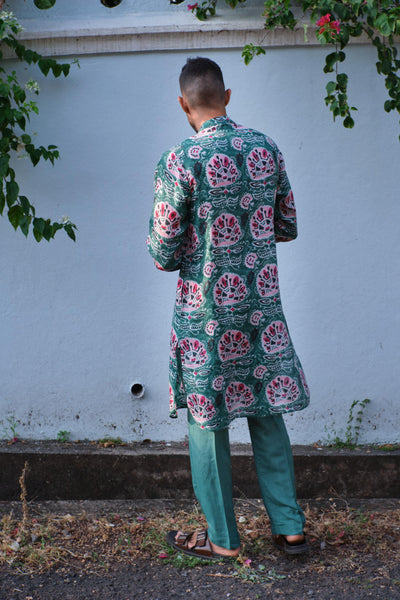 Pista Kurta