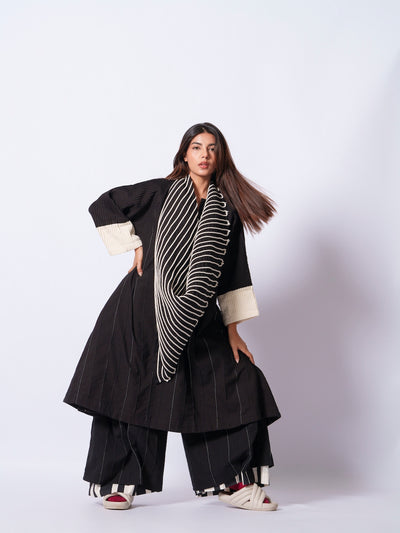 Dune Scarf-Black + Natural