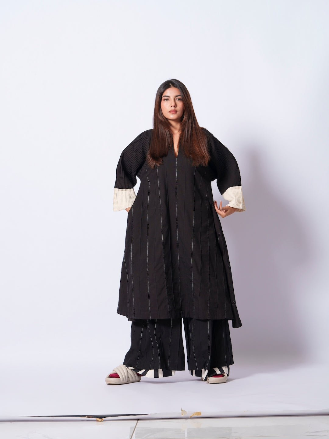 Dune Tunic-Black + Natural