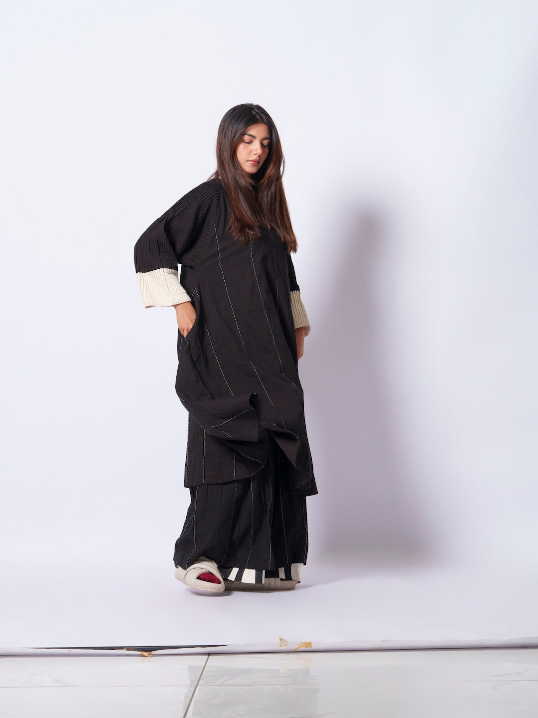 Dune Tunic-Black + Natural