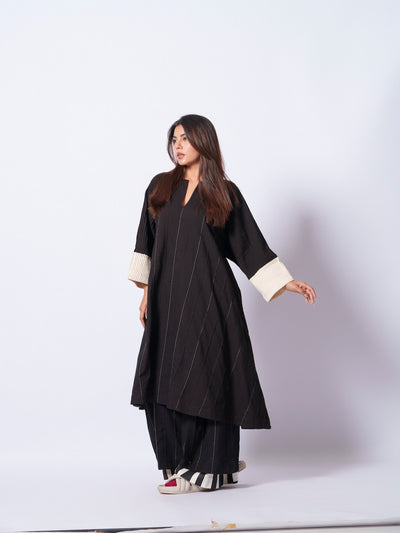 Dune Tunic-Black + Natural