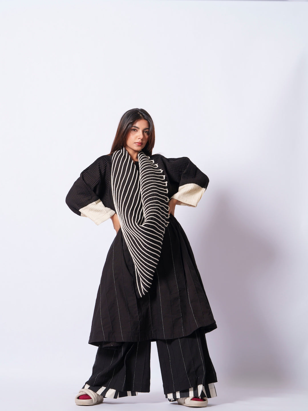 Dune Tunic-Black + Natural