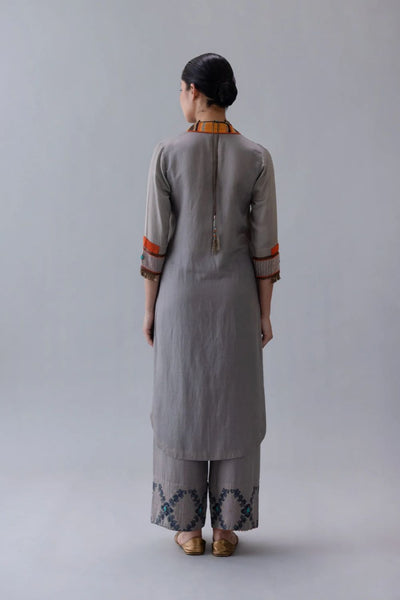 Dzong Kurta-Grey