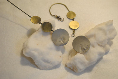 BOLYGO EAR-STUDS