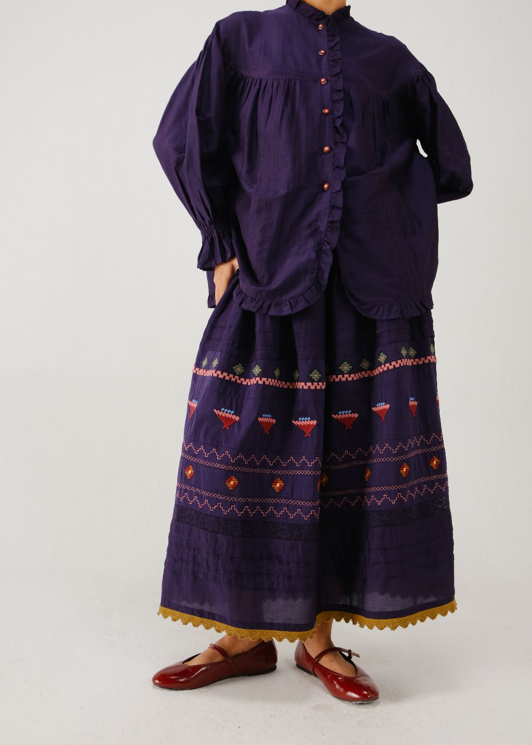 Emily skirt-Ink folk emb.