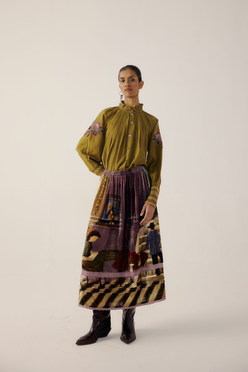 EMILY SKIRT-Living Room