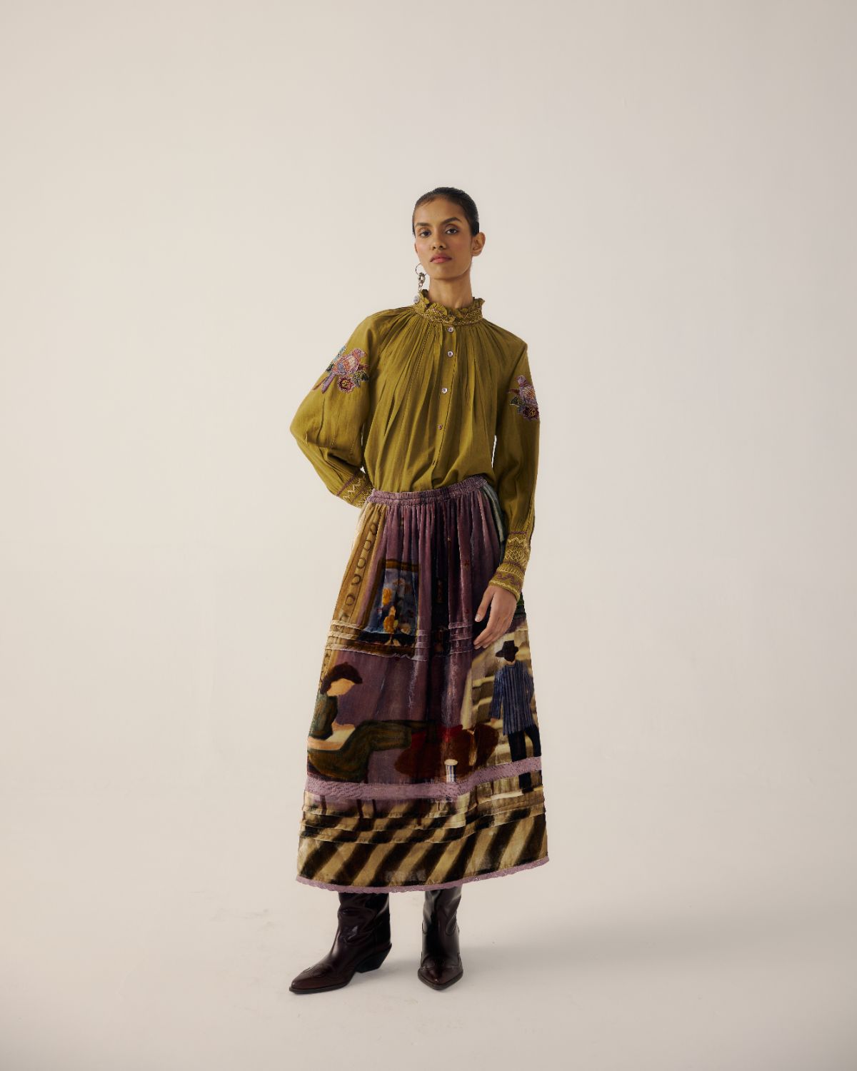 EMILY SKIRT-Living Room