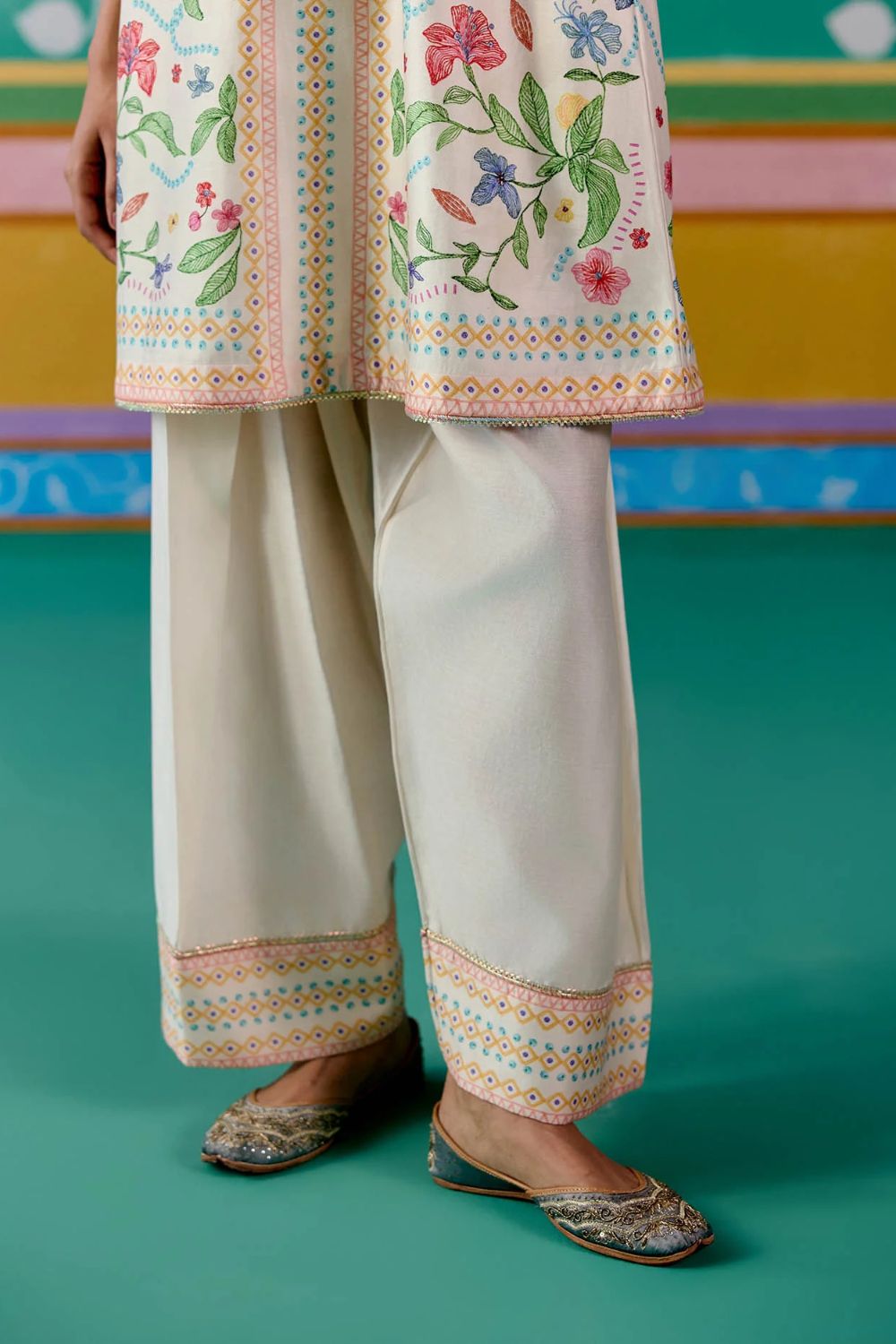 Ecru Floral Square Neck Kurta Set