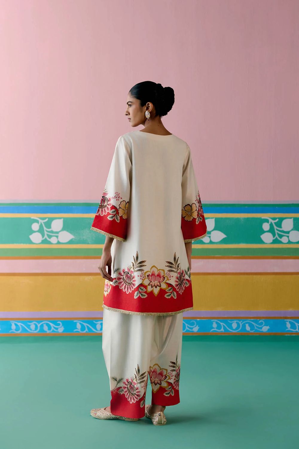 Ecru & Red Floral Square Neck Kurta Set