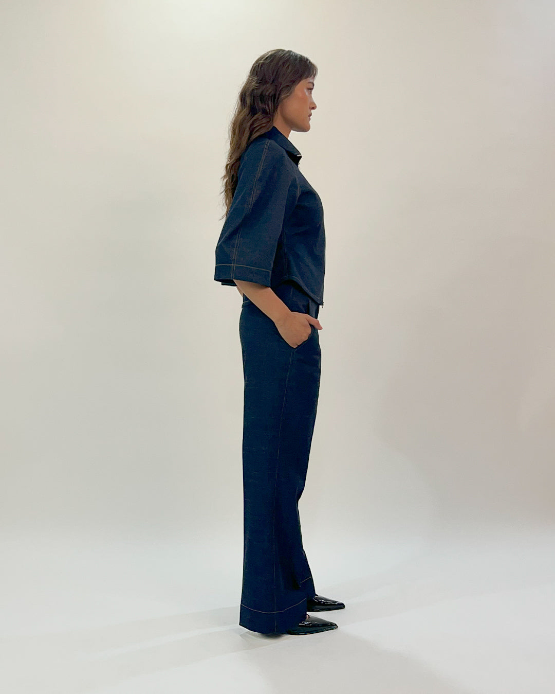 Flared denim pants