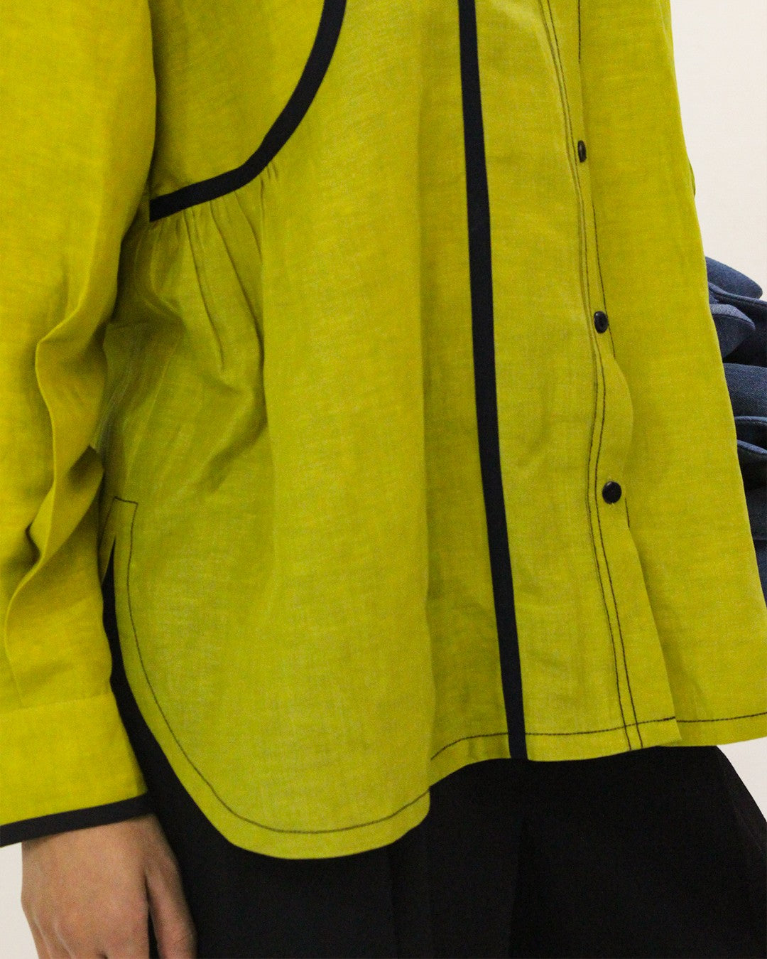 Line shirt