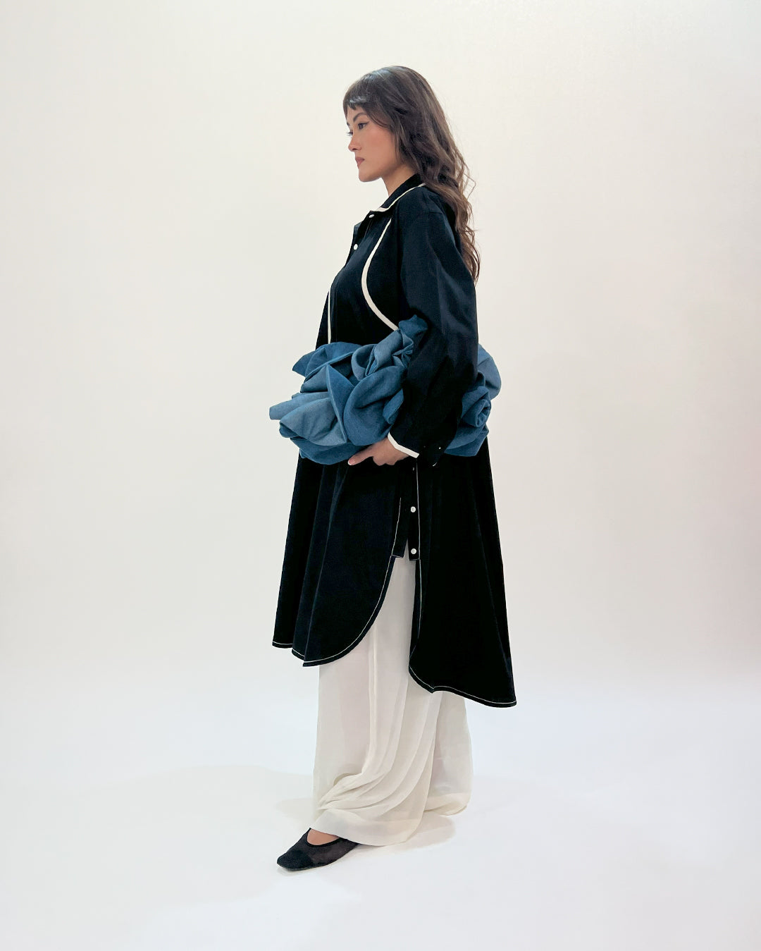 Line shirt dress-Raven