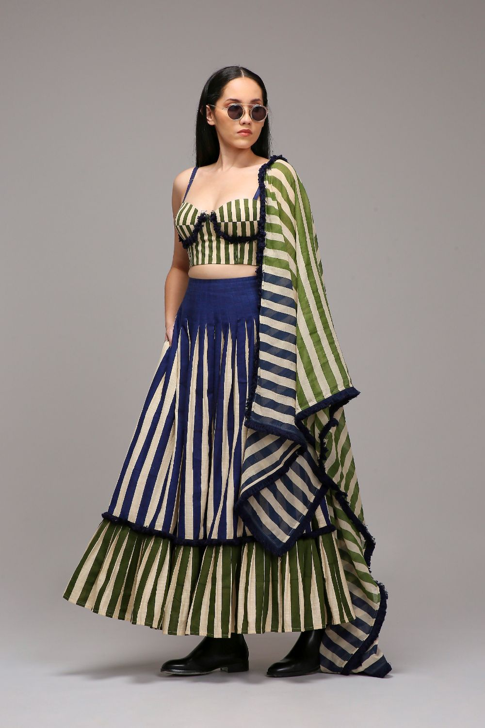 Egg-Shell Corset Dual Striped Stole Skirt Set (3 PCS)