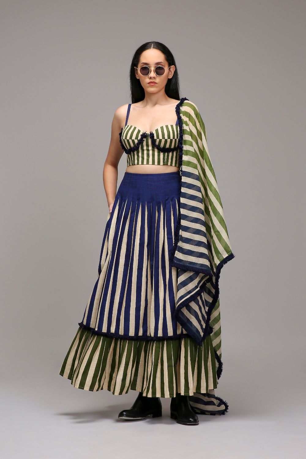 Egg-Shell Corset Dual Striped Stole Skirt Set (3 PCS)