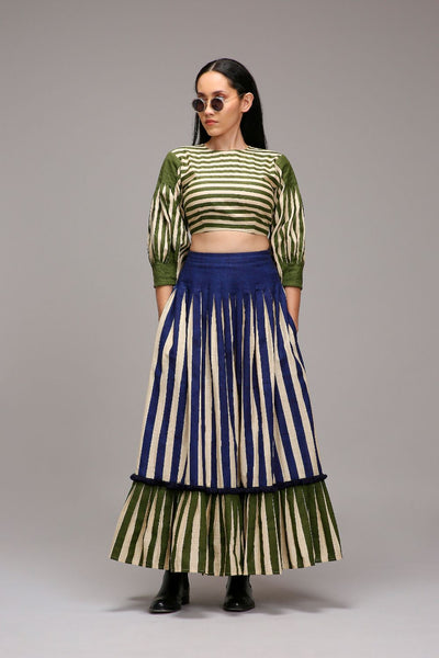 Egg-Shell Striped Crop Top & Skirt Set (2 PCS)