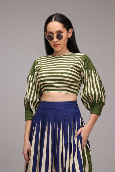 Egg-Shell Striped Crop Top & Skirt Set (2 PCS)