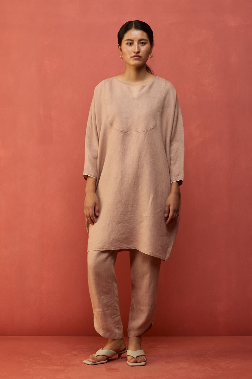 Etsu Yoke Linen Kurta - Dusty Rose