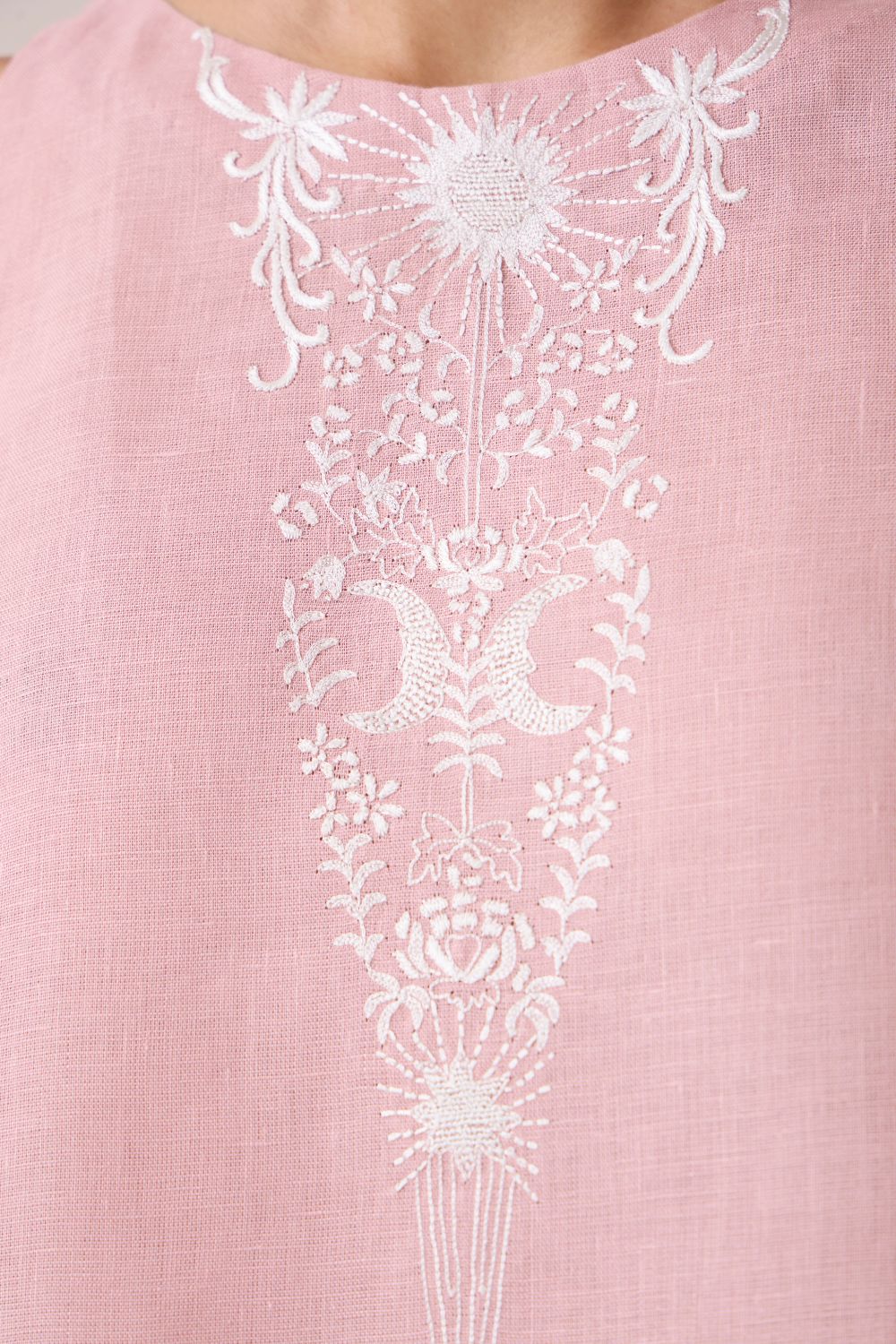 Evora Rose Embroidered Top